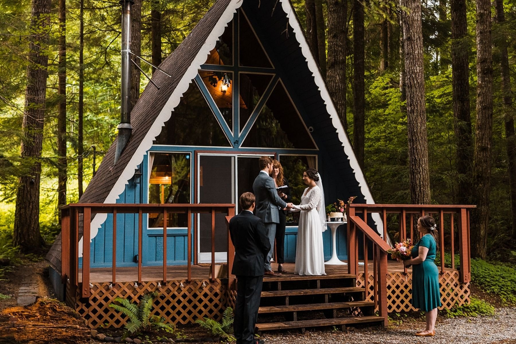 How to Plan an AirBnb Wedding - Between the Pine