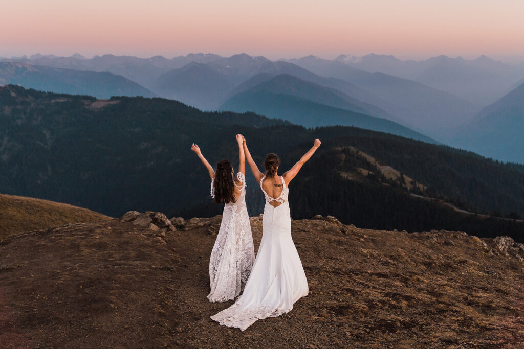 Mountain elopement photography by Between the Pine 