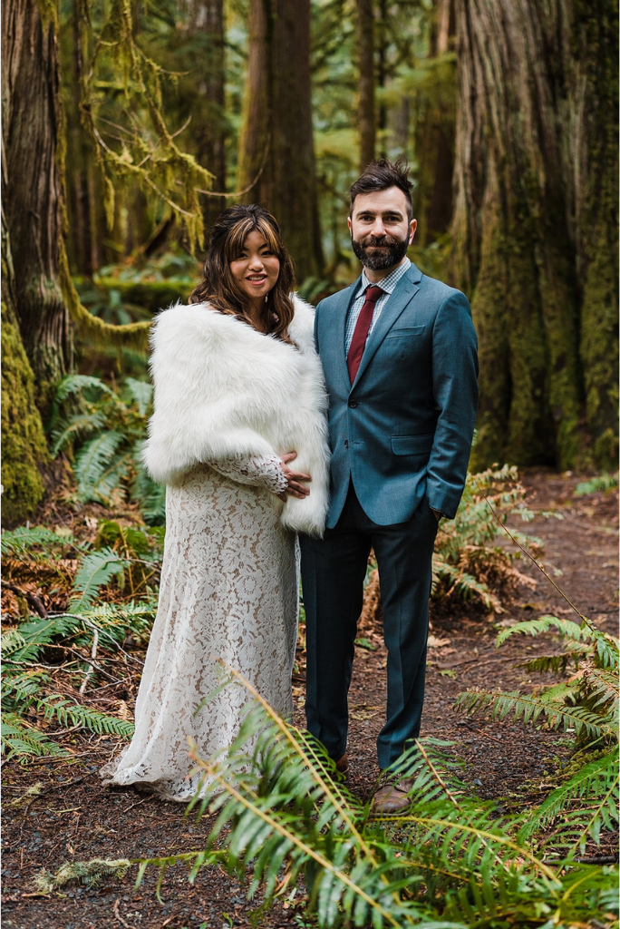 Bride and groom couple photos in the forest in Olympic National Park