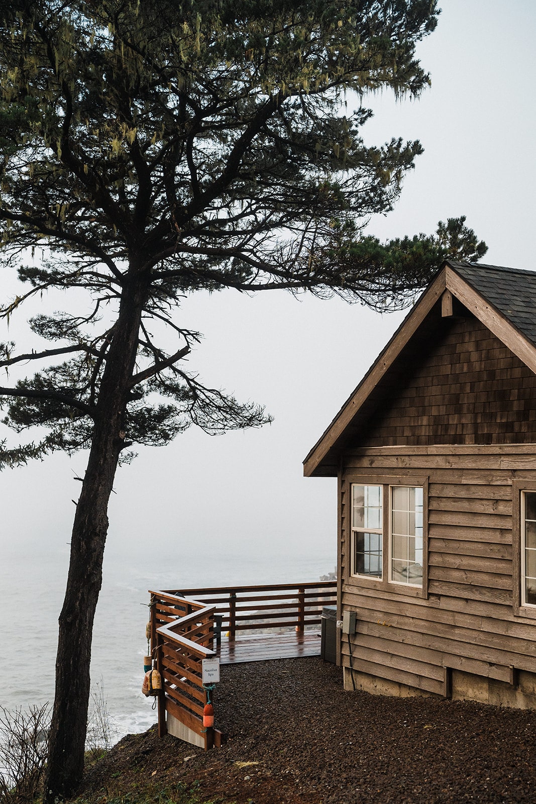 Oregon Coast micro wedding venue overlooking the ocean